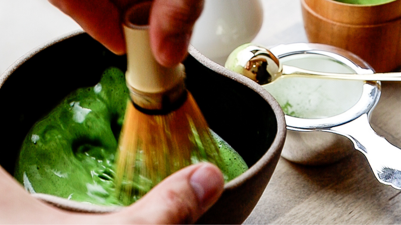 Spilling the Tea: Whisking 101 – Matchaful