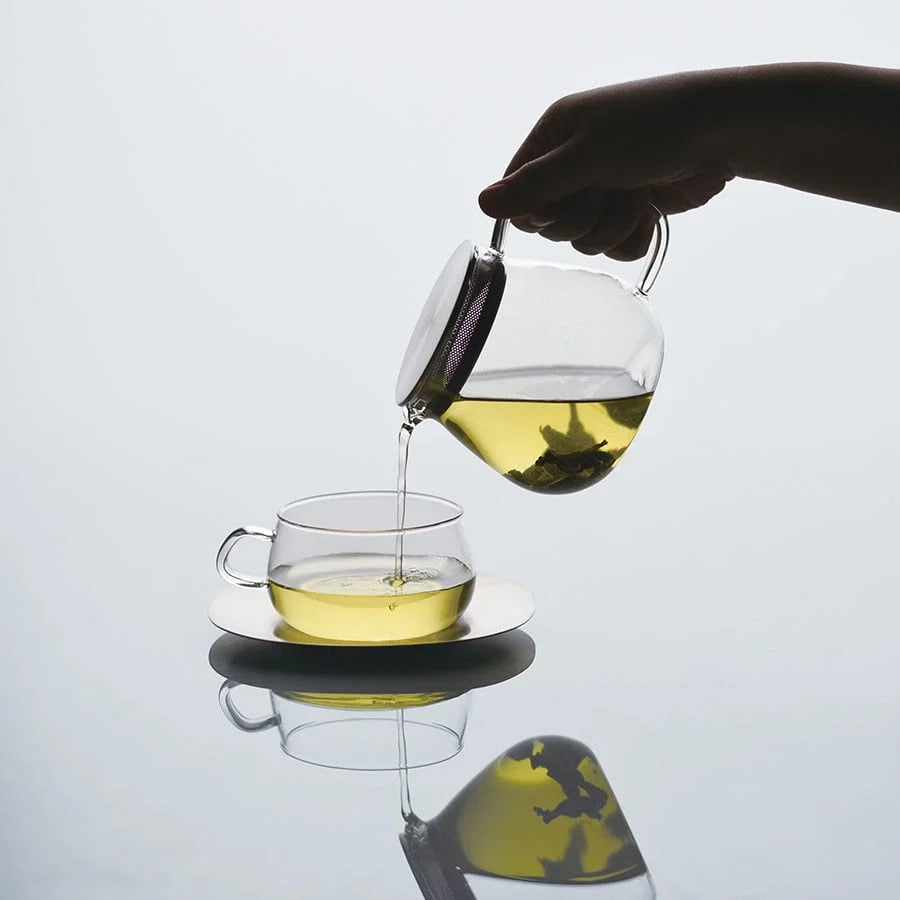 Kinto Tea Pot Pouring